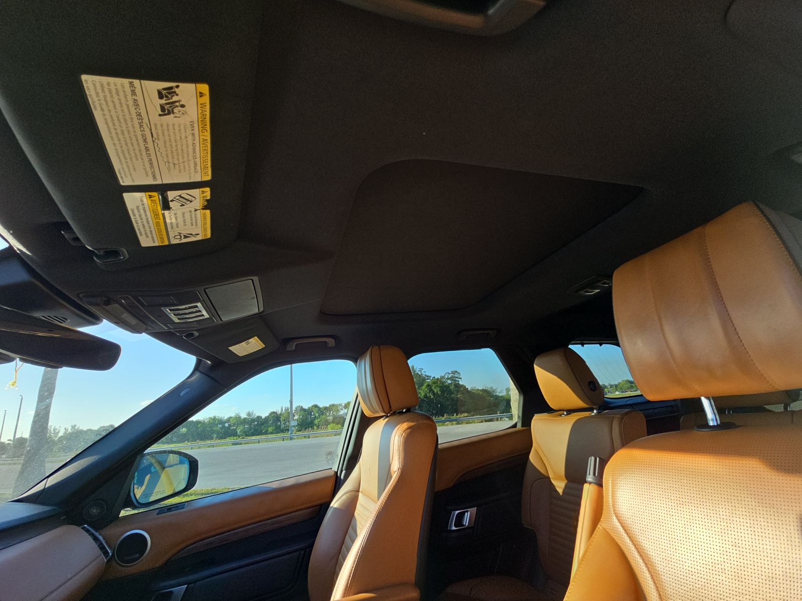 2017 Land Rover Discovery HSE Luxury AWD