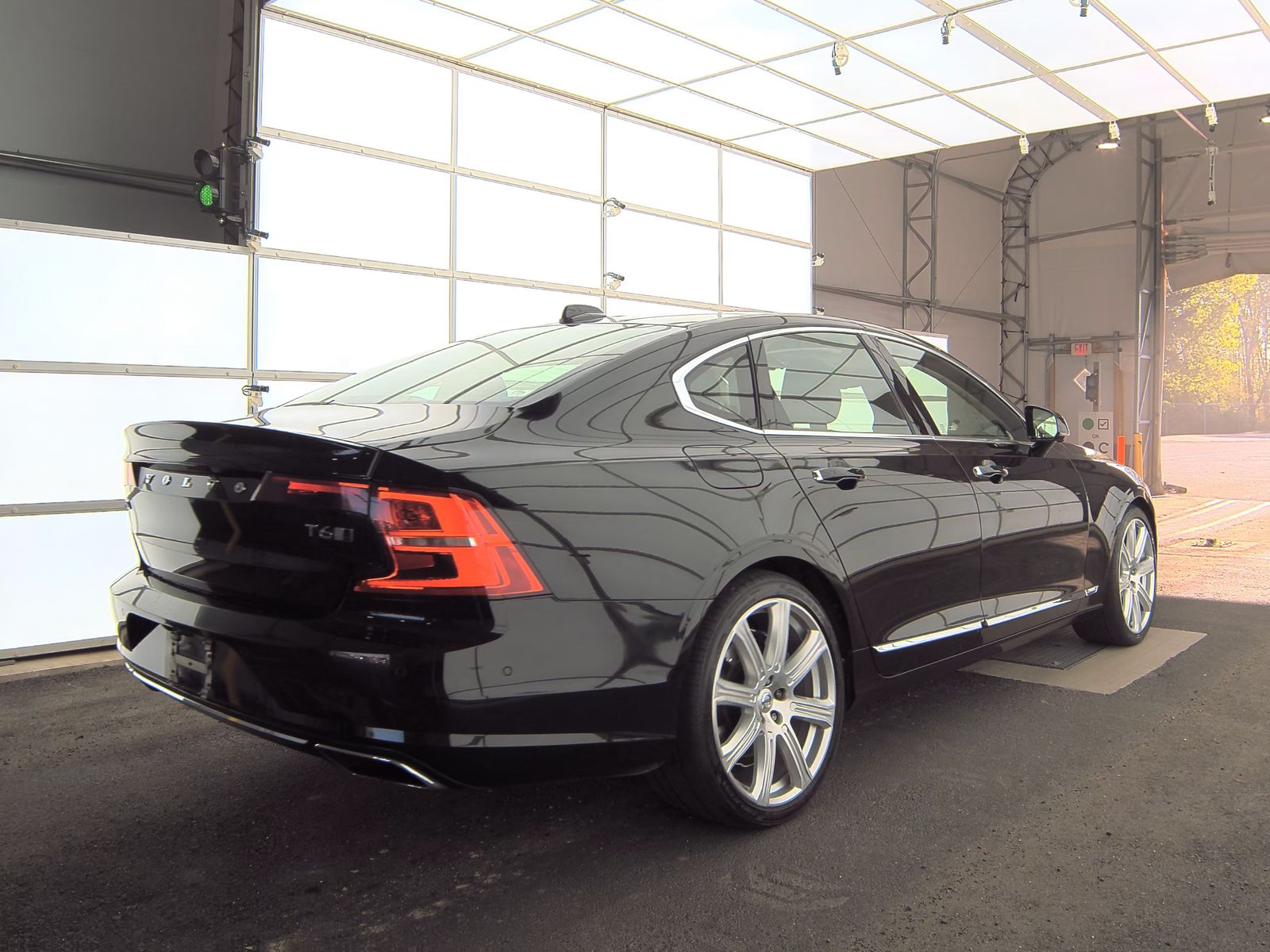 2017 Volvo S90 T6 Inscription AWD