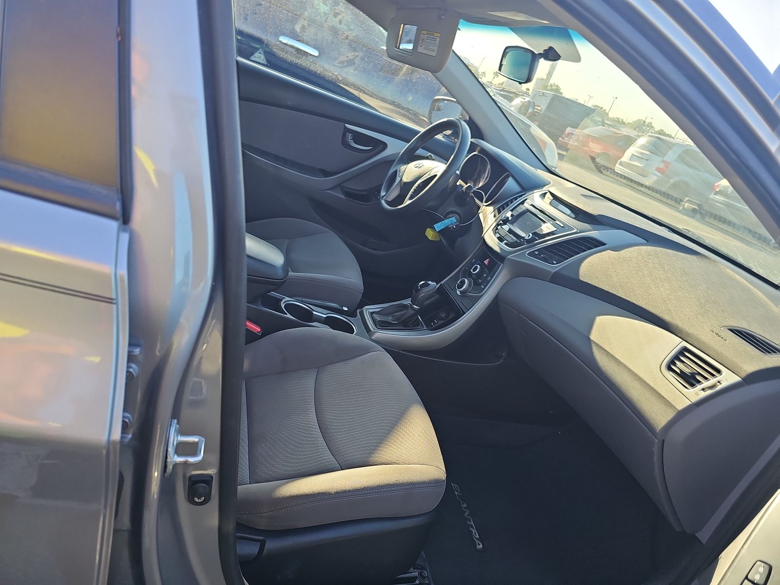 2015 Hyundai Elantra SE FWD