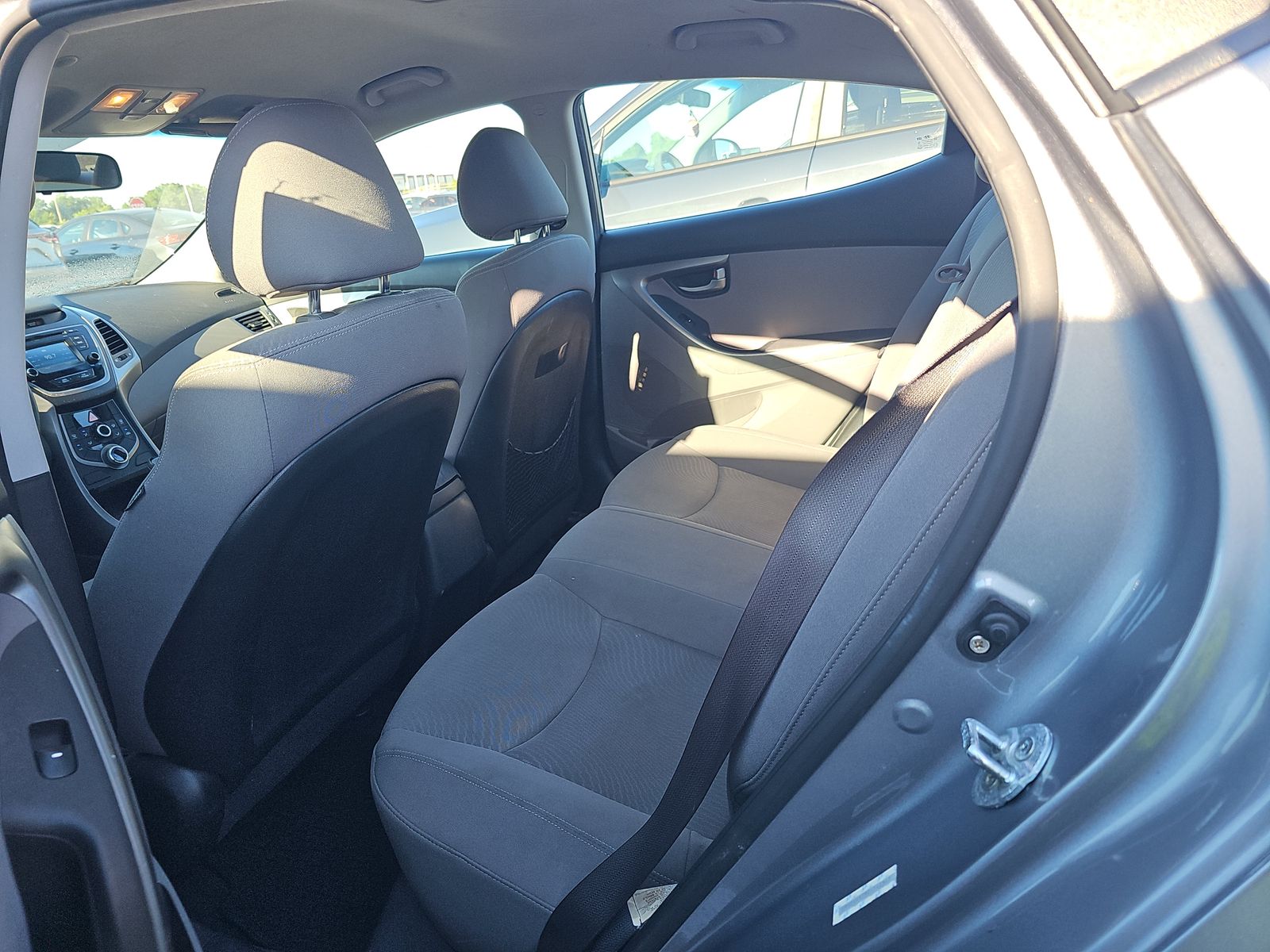 2015 Hyundai Elantra SE FWD