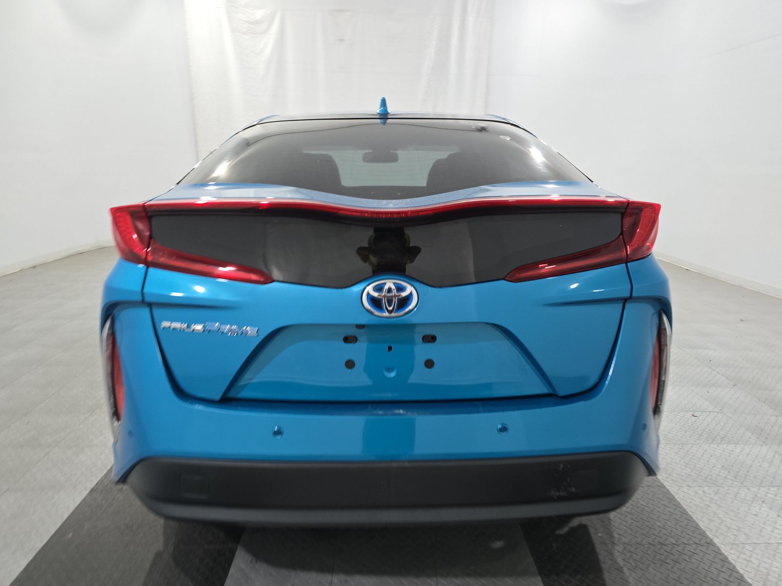 2018 Toyota Prius Prime Advanced FWD