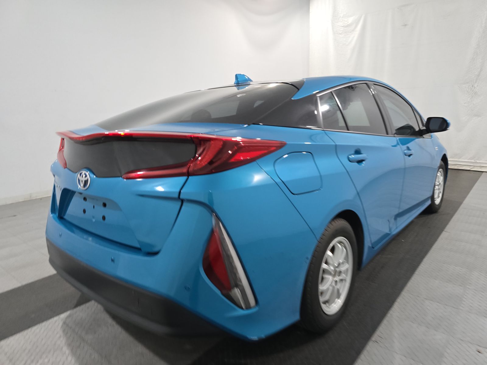 2018 Toyota Prius Prime Advanced FWD