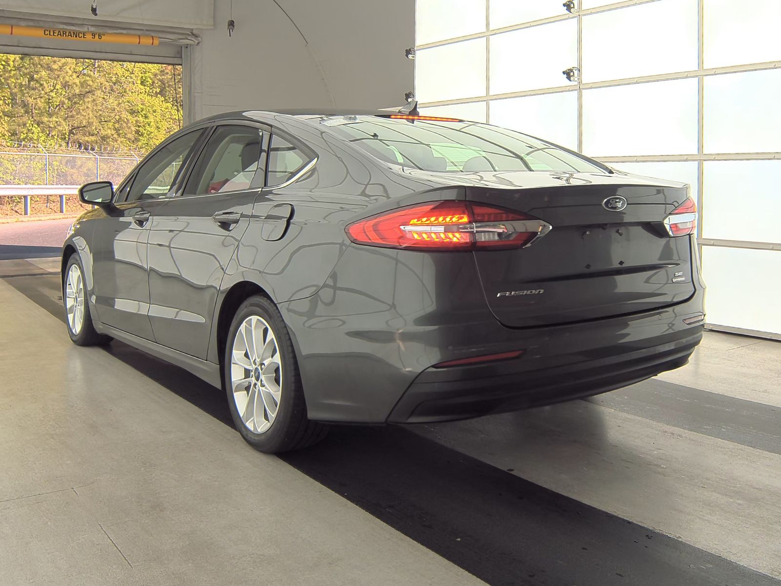 2020 Ford Fusion Hybrid SE FWD