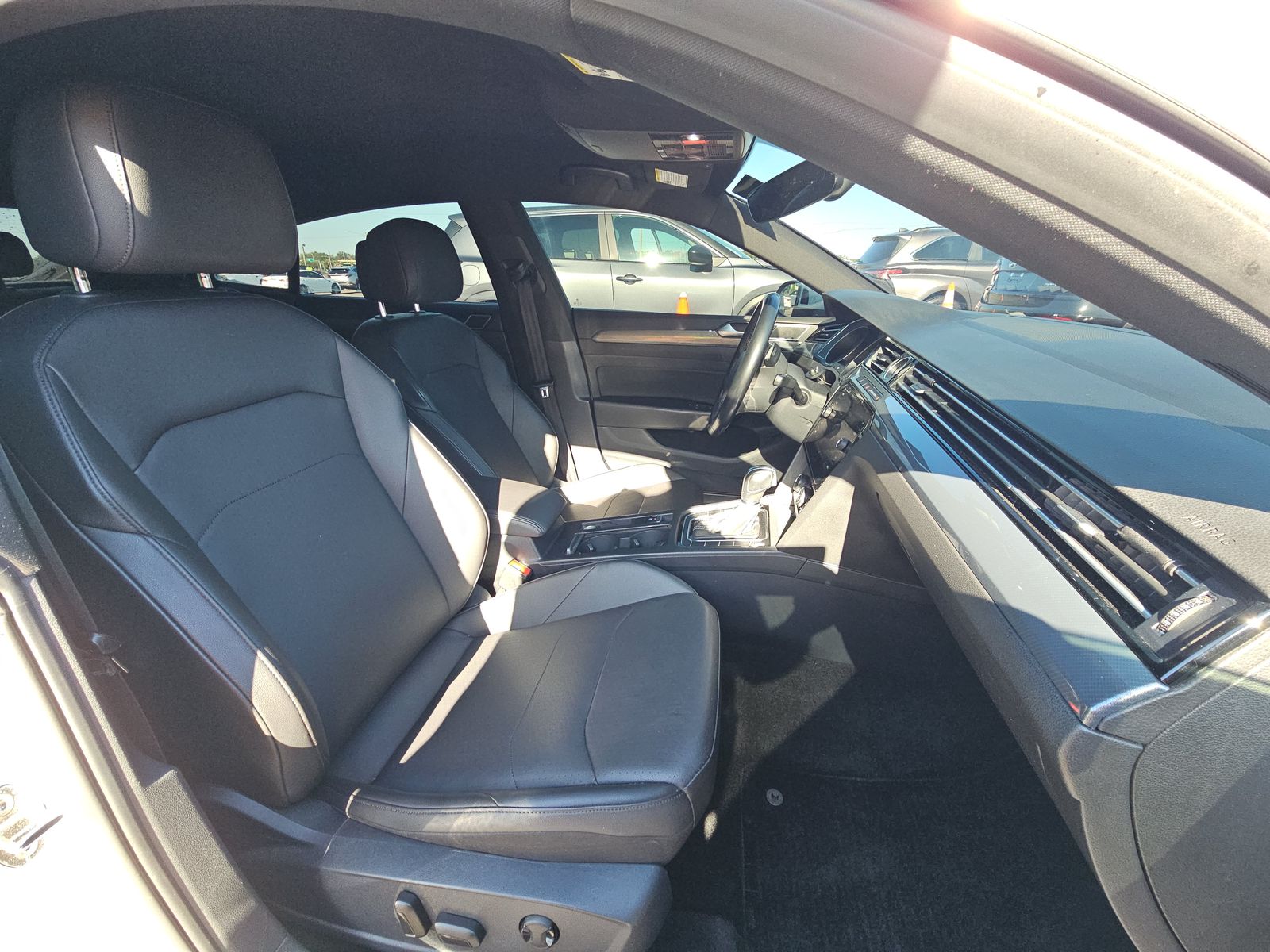 2019 Volkswagen Arteon 2.0T SE R-Line FWD