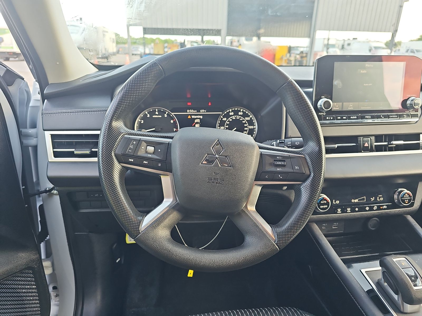 2024 Mitsubishi Outlander ES FWD