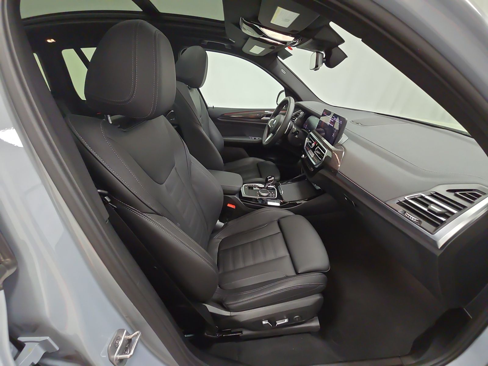 2024 BMW X3 M40i AWD