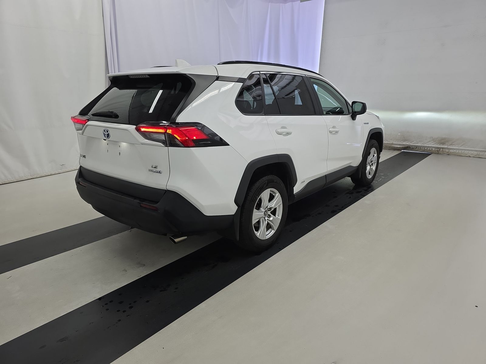 2021 Toyota RAV4 Hybrid LE AWD