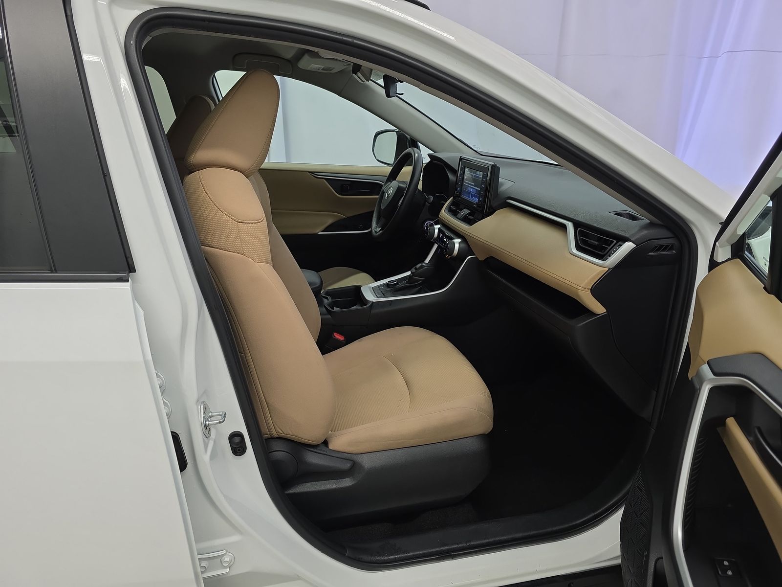 2021 Toyota RAV4 Hybrid LE AWD