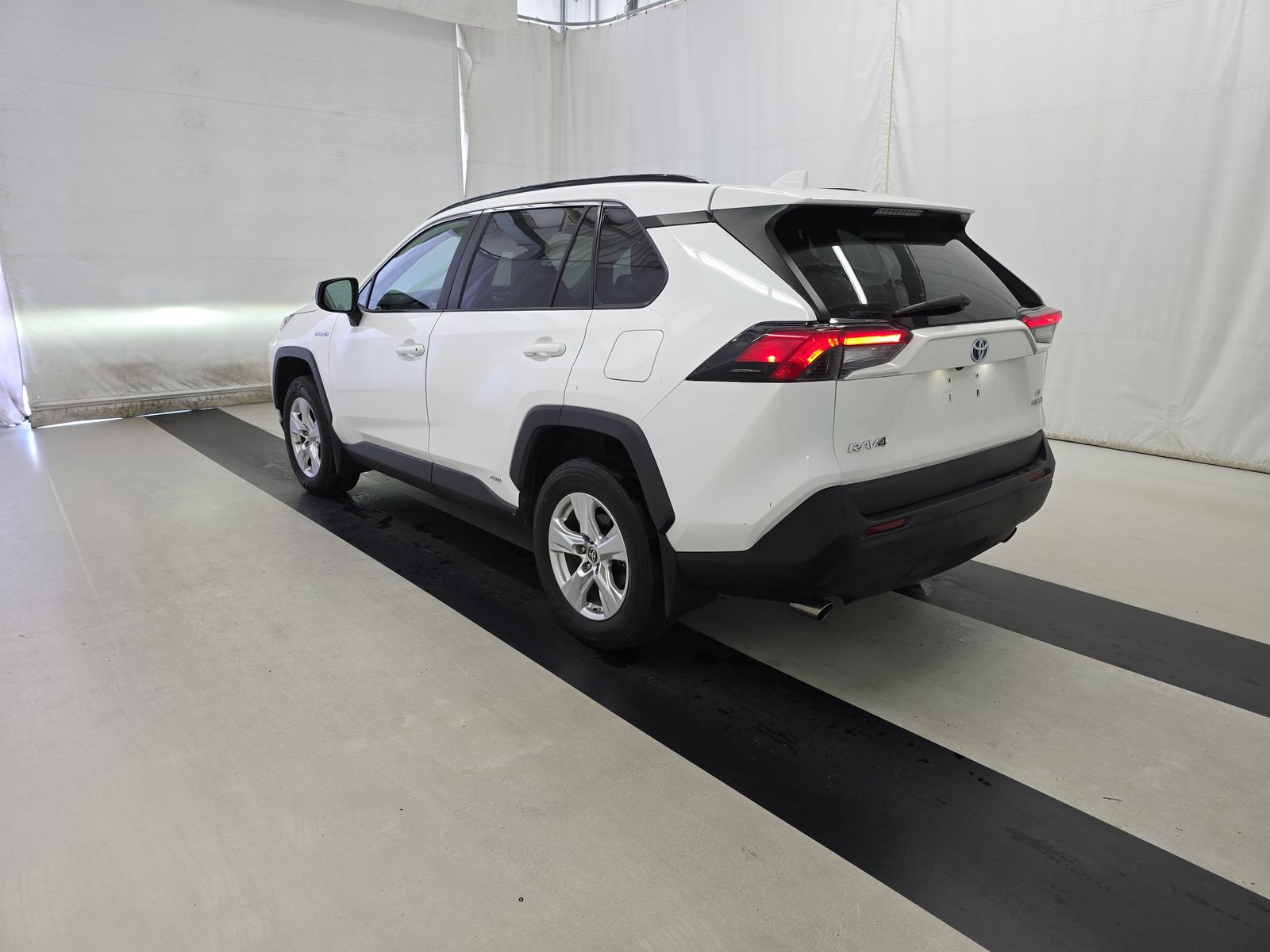 2021 Toyota RAV4 Hybrid LE AWD