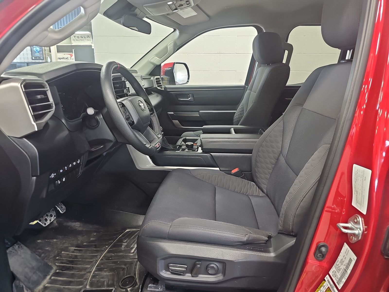 2023 Toyota Tundra SR AWD