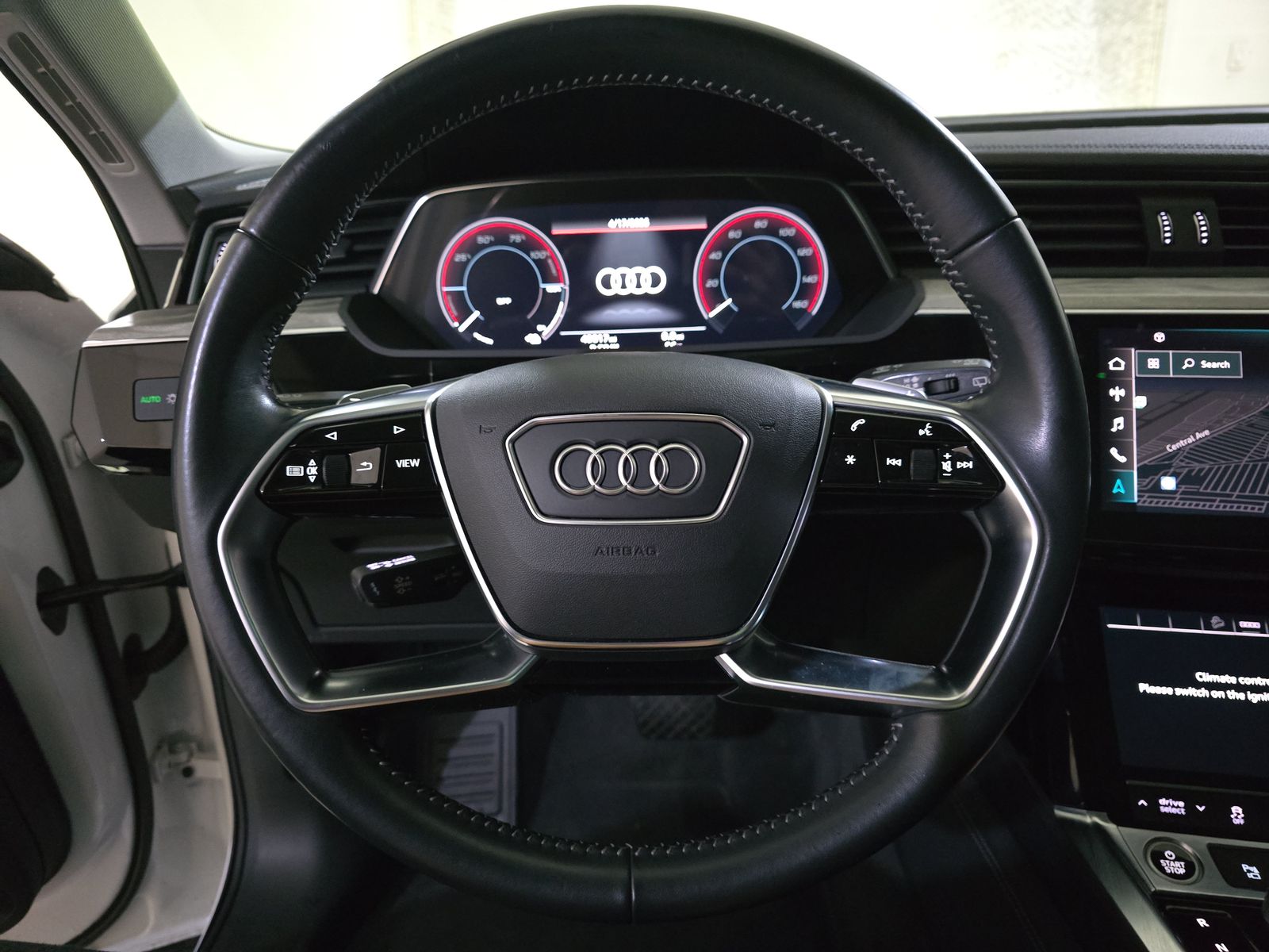 2021 Audi e-tron Premium AWD