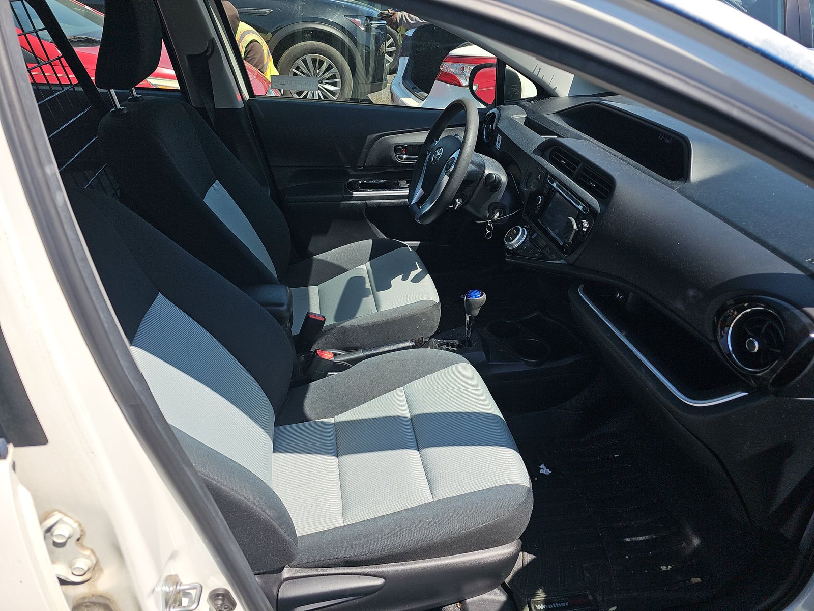 2016 Toyota Prius c Two FWD