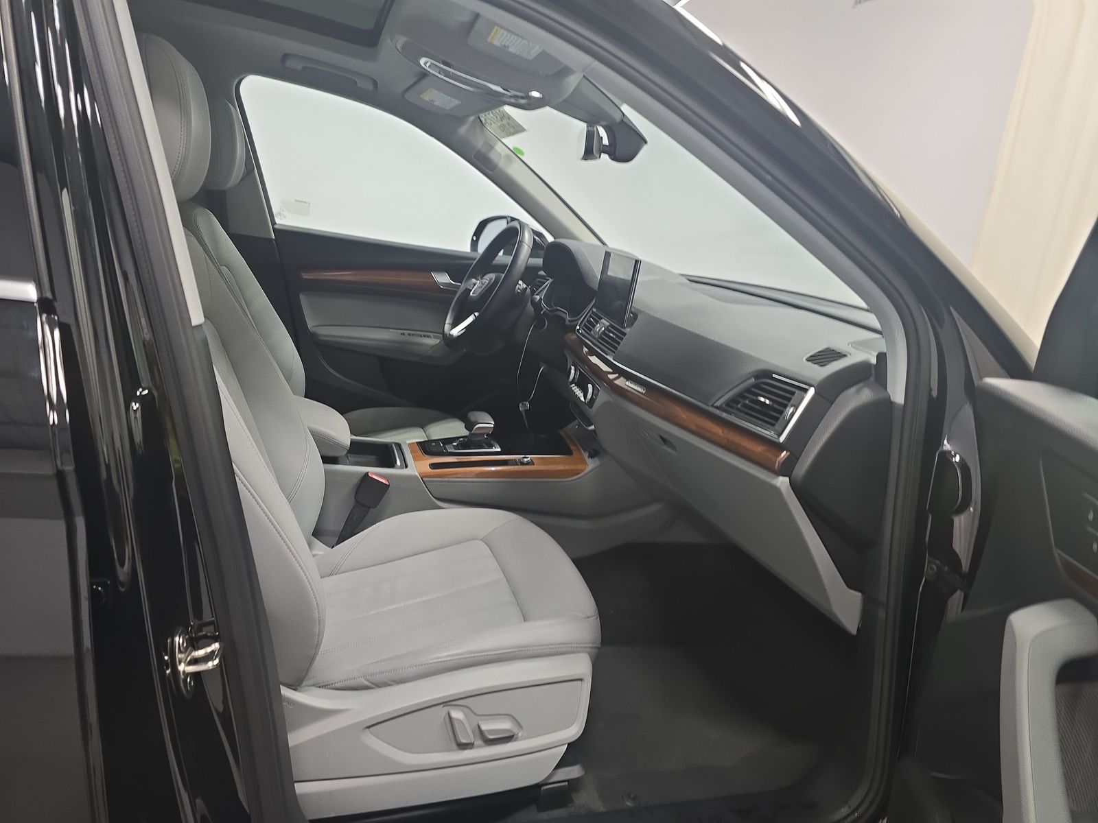 2022 Audi Q5 S line Premium Plus AWD