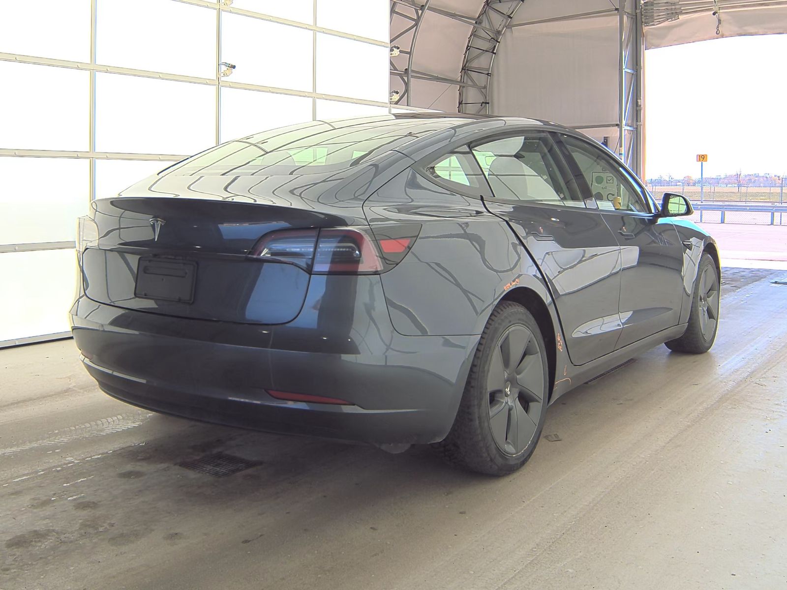 2021 Tesla Model 3 Standard Range Plus FWD