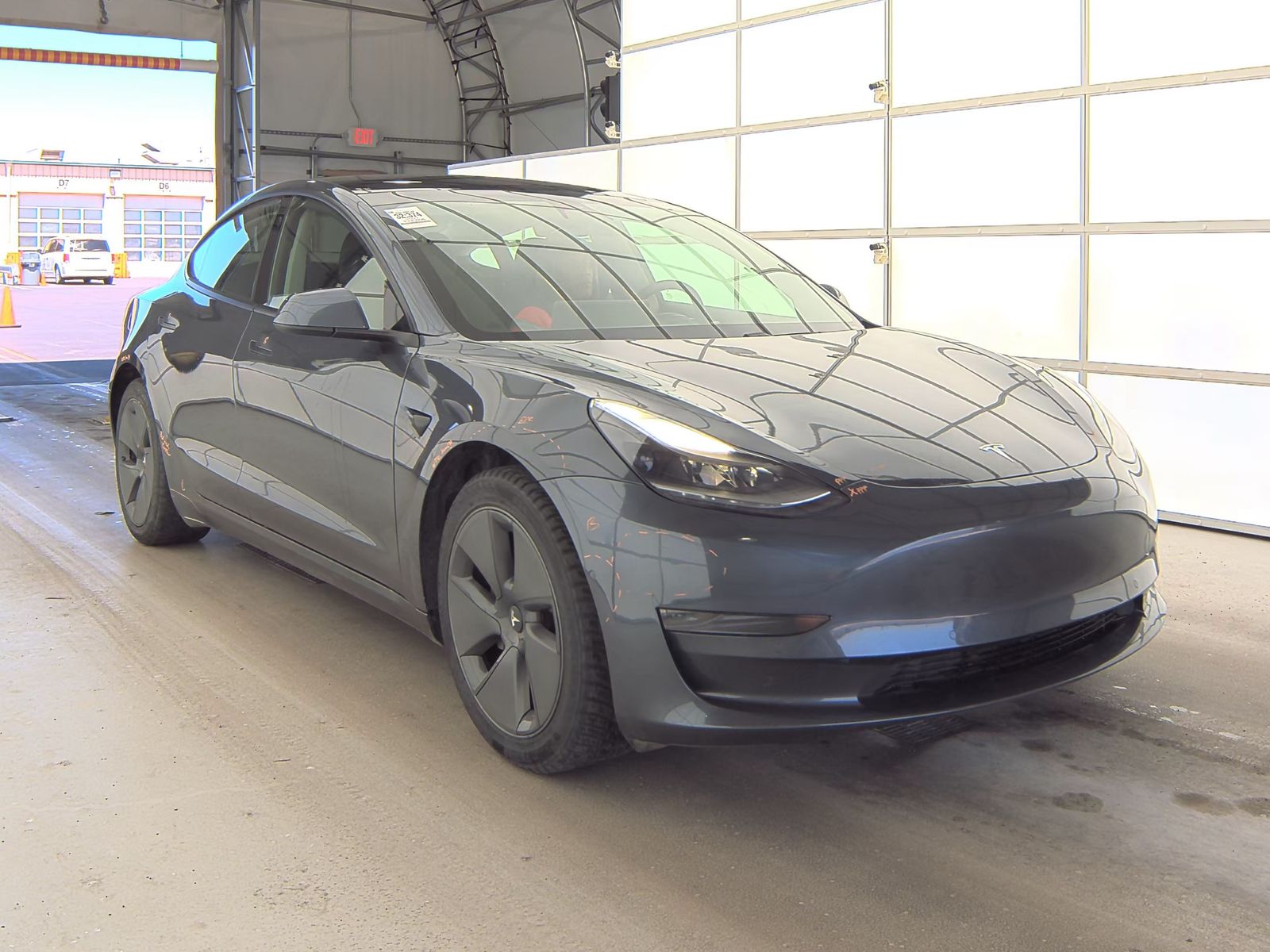 2021 Tesla Model 3 Standard Range Plus FWD