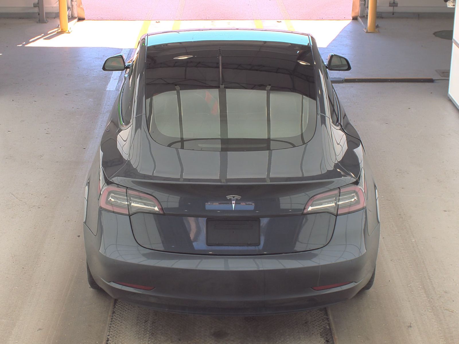 2021 Tesla Model 3 Standard Range Plus FWD