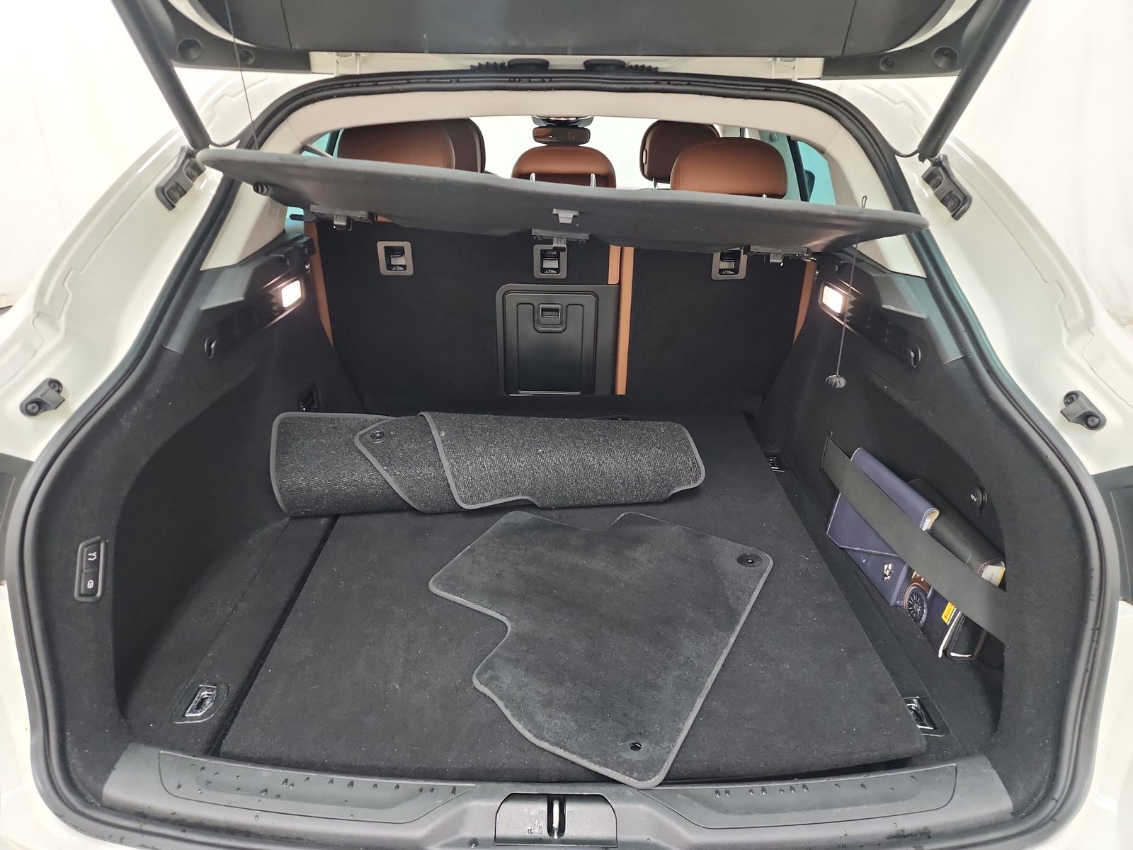 2021 Maserati Levante Base AWD