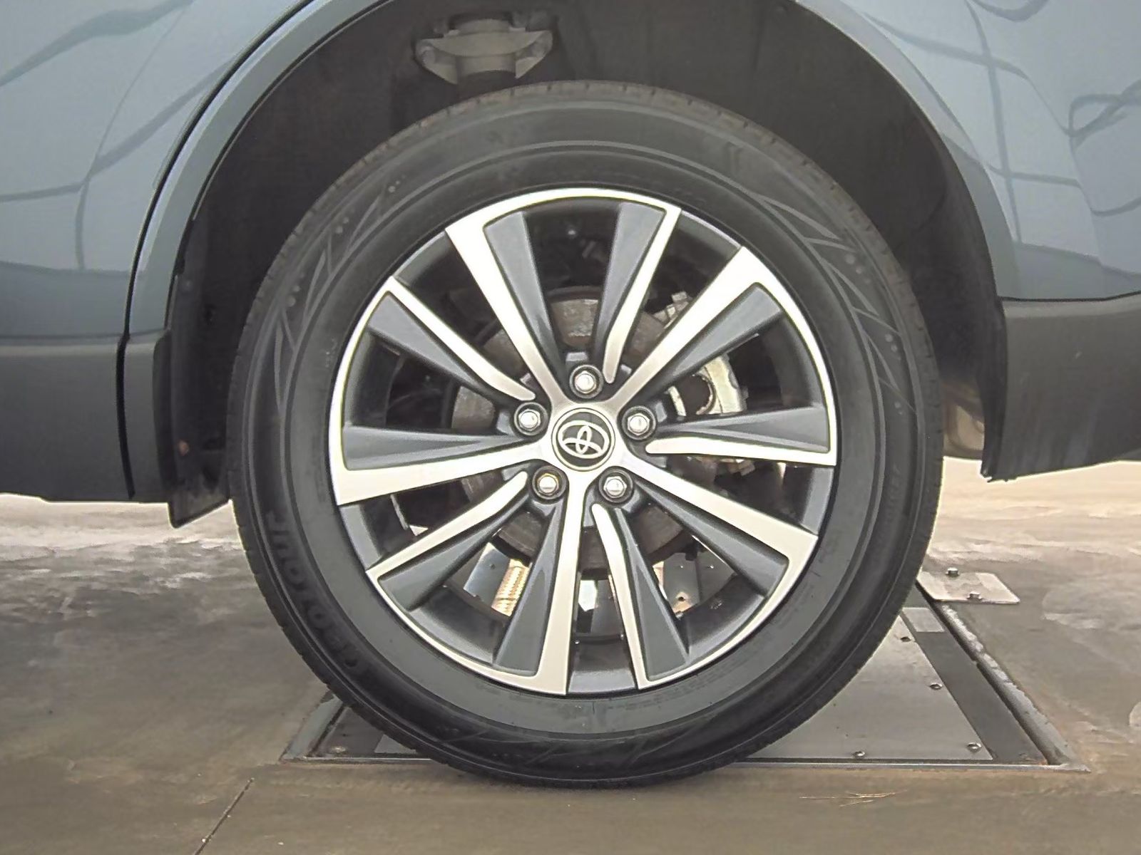 2022 Toyota Venza LE AWD