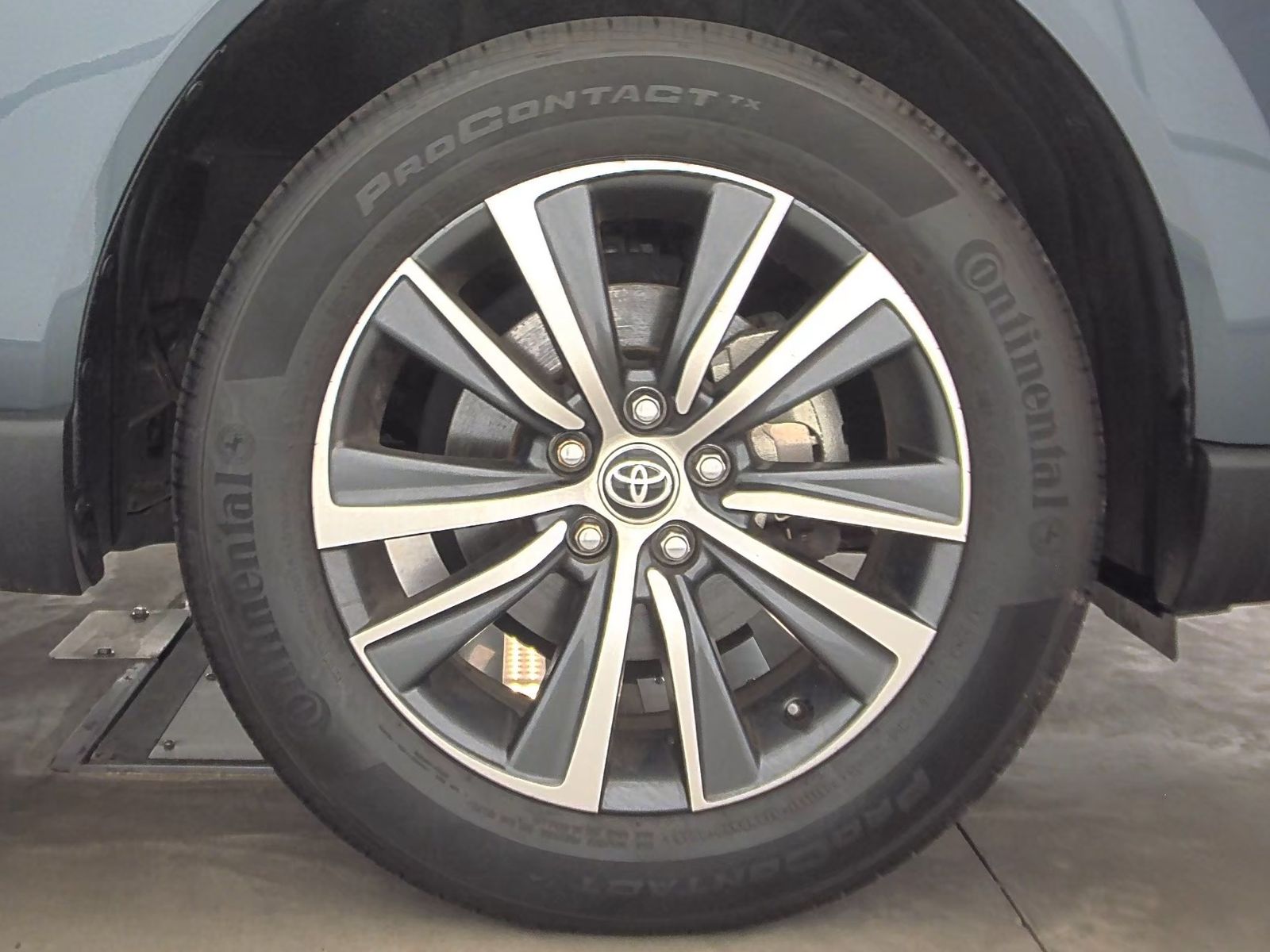 2022 Toyota Venza LE AWD