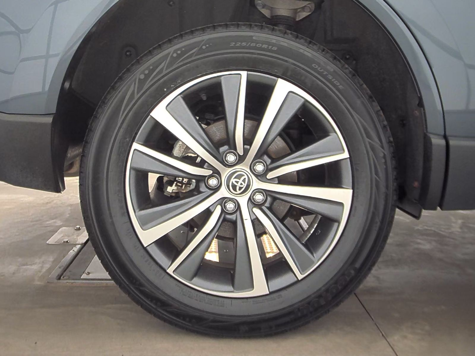 2022 Toyota Venza LE AWD