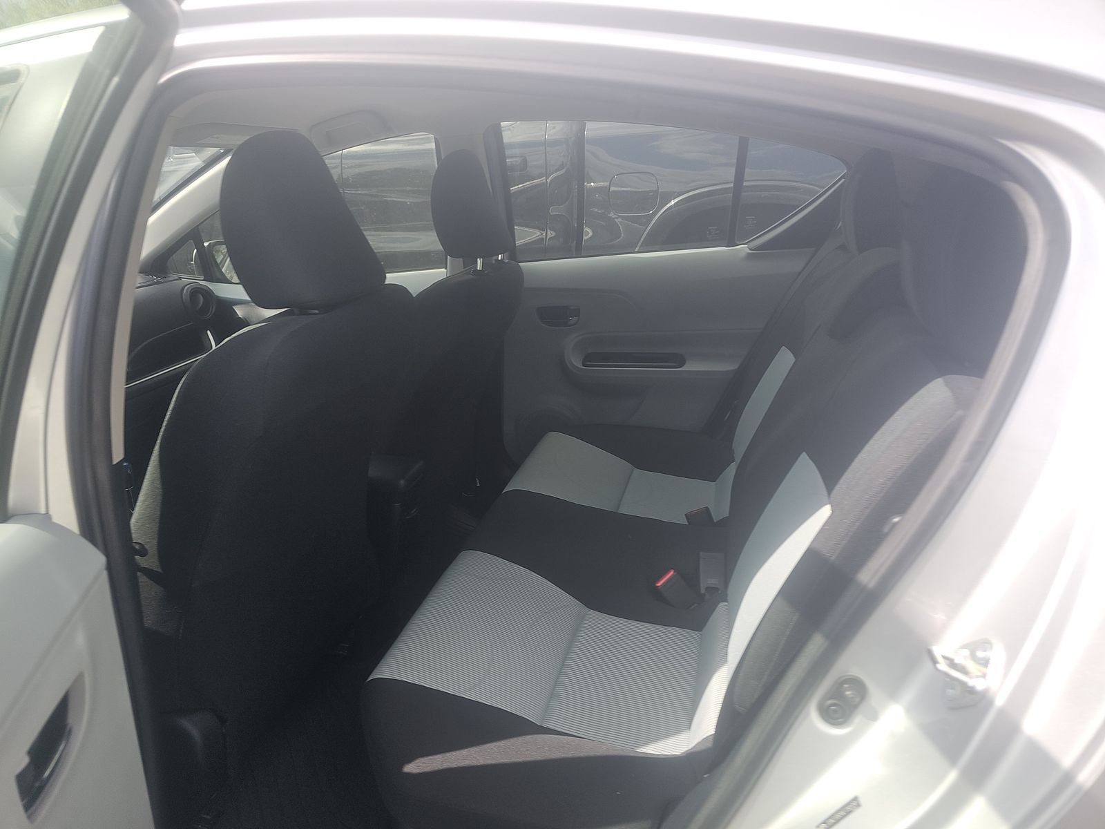 2014 Toyota Prius c Two FWD