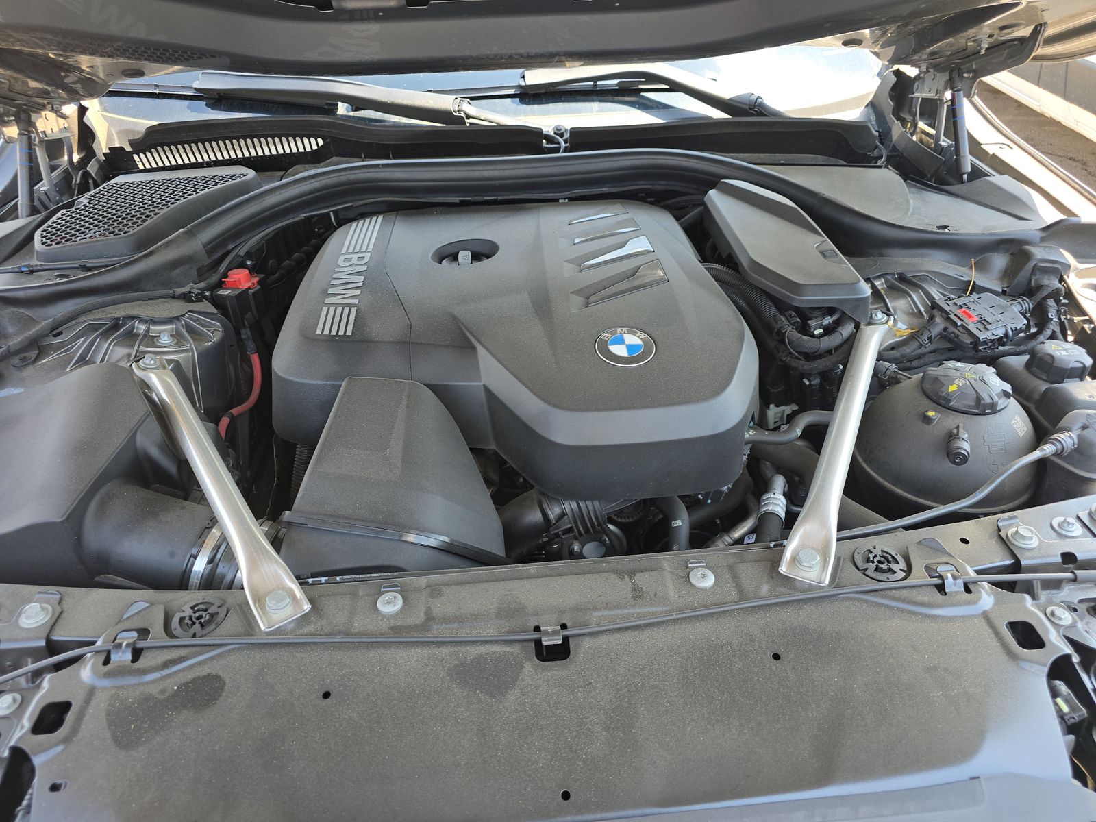2024 BMW 5 Series 530i RWD