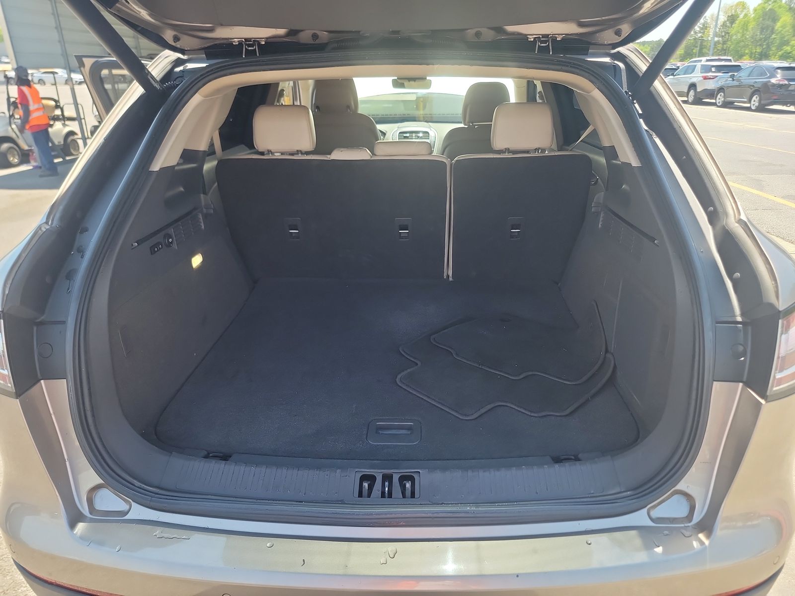 2019 Lincoln Nautilus Select FWD