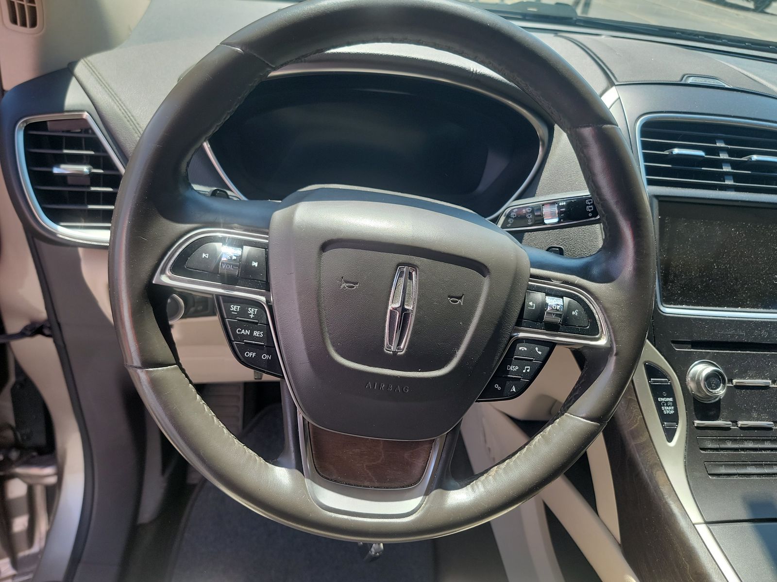 2019 Lincoln Nautilus Select FWD