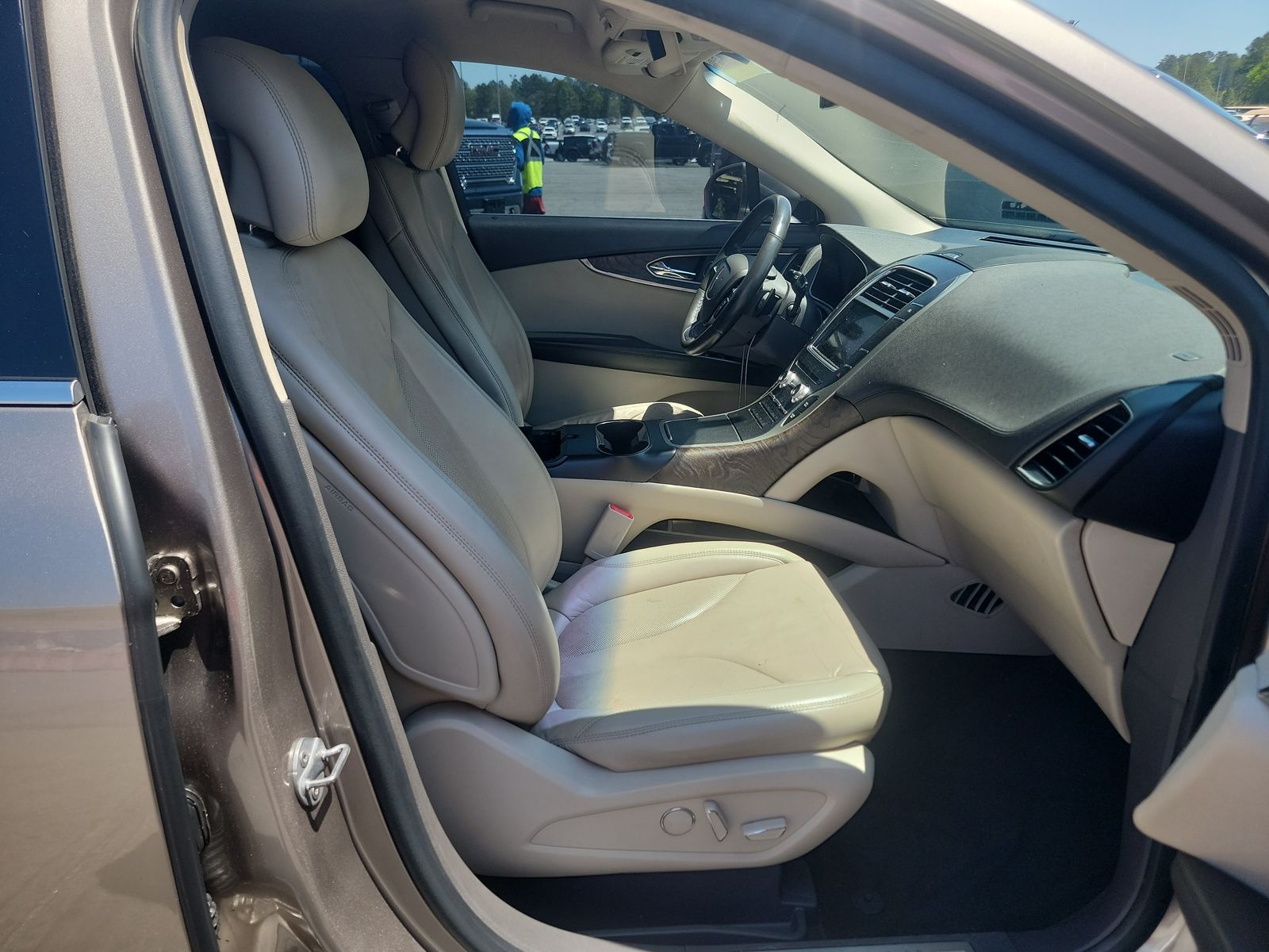 2019 Lincoln Nautilus Select FWD