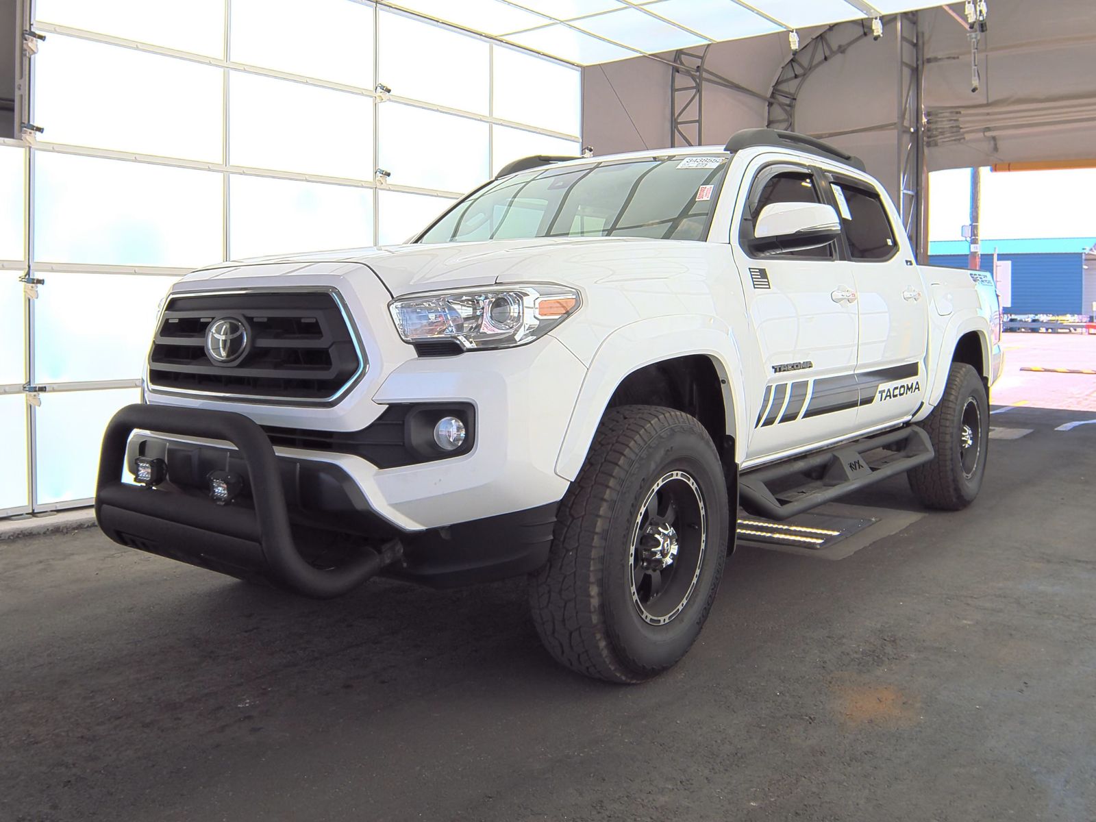 2022 Toyota Tacoma SR5 RWD