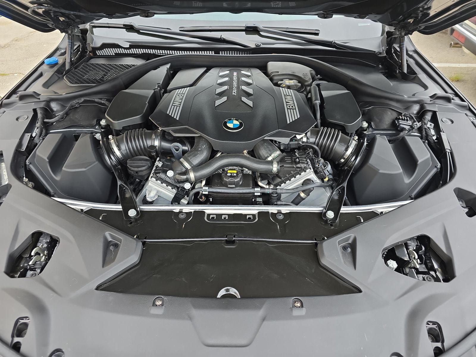 2023 BMW 8 Series M850i xDrive AWD