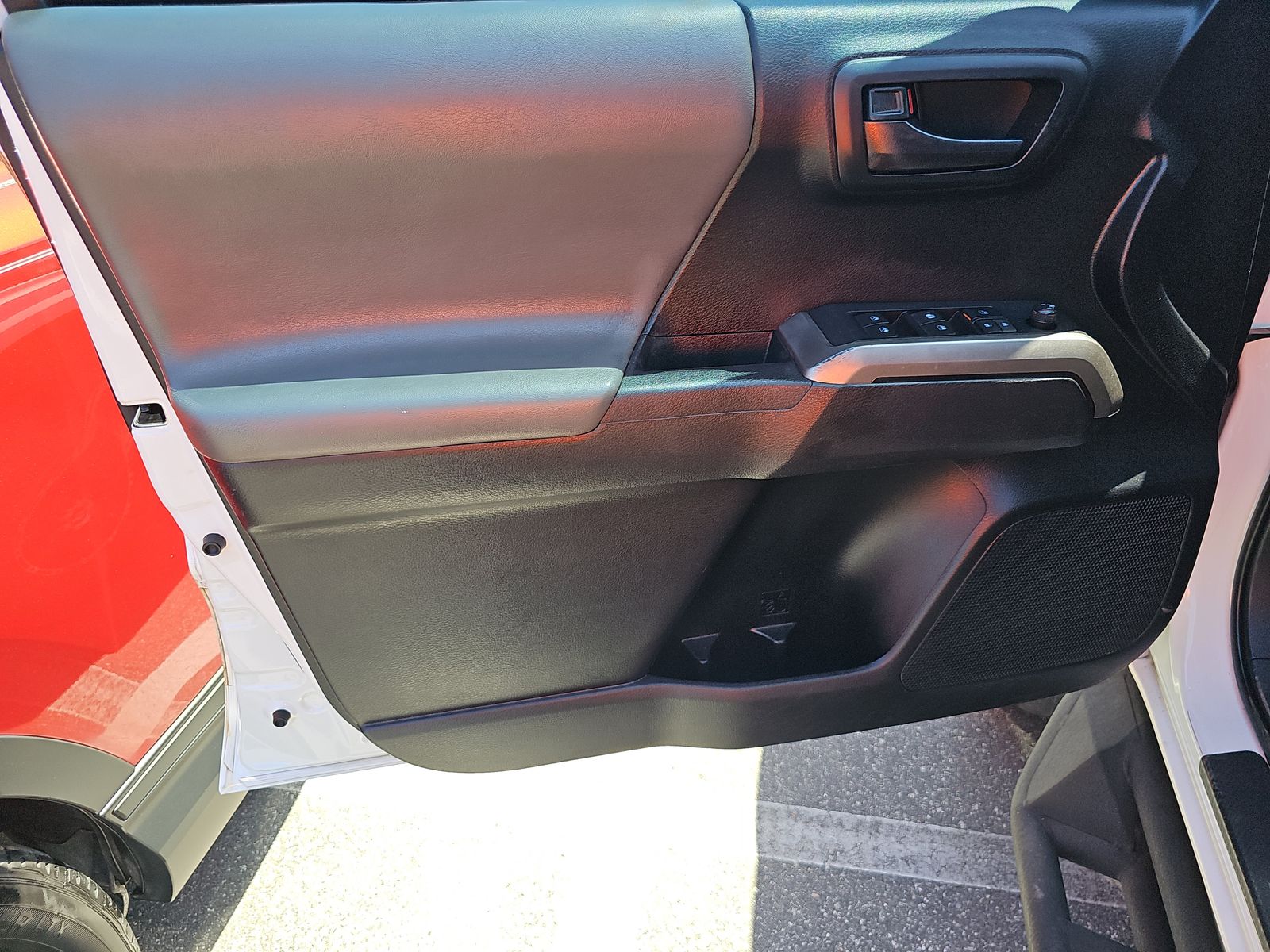 2022 Toyota Tacoma SR5 RWD