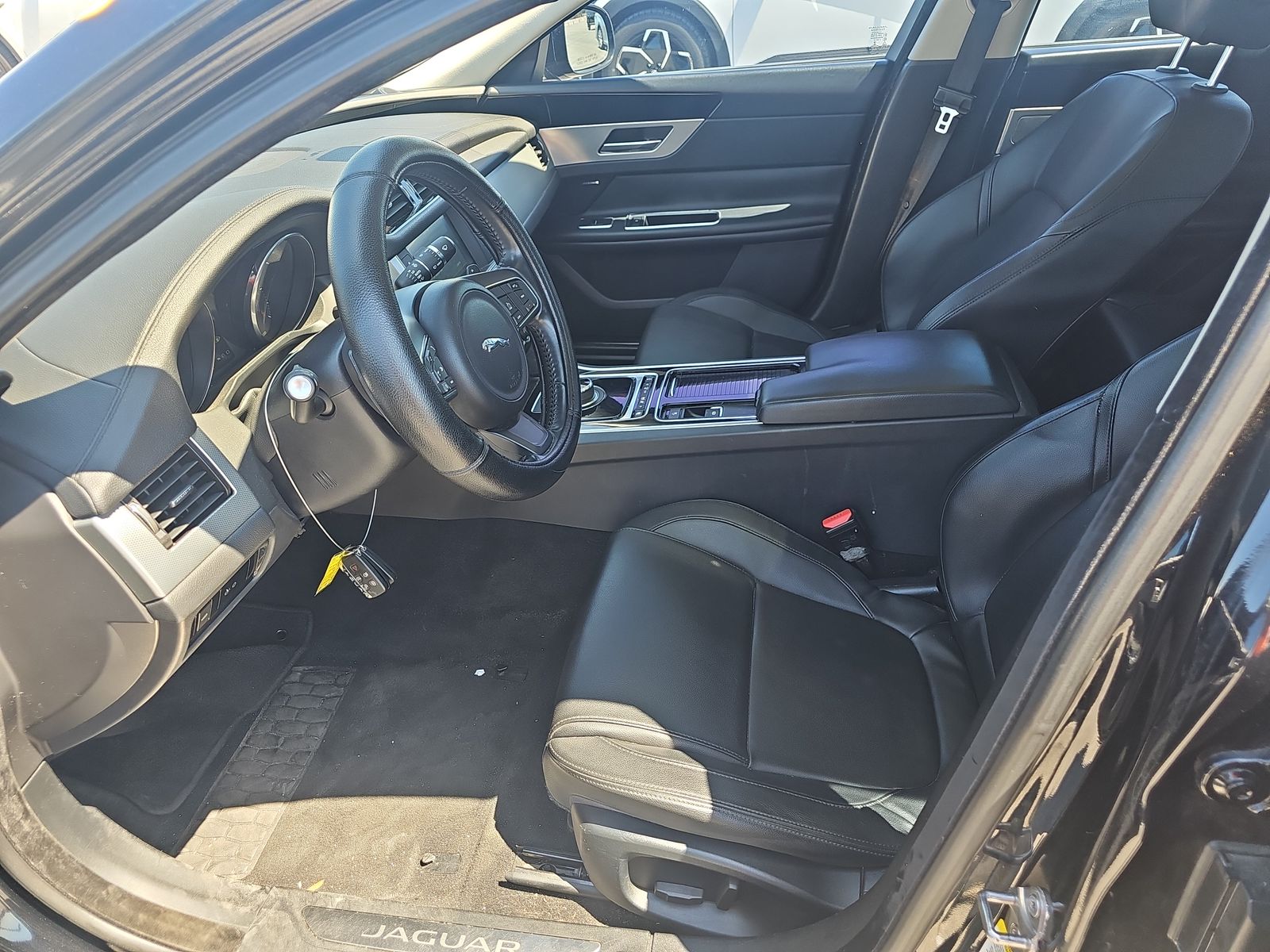 2017 Jaguar XF 20d Premium FWD