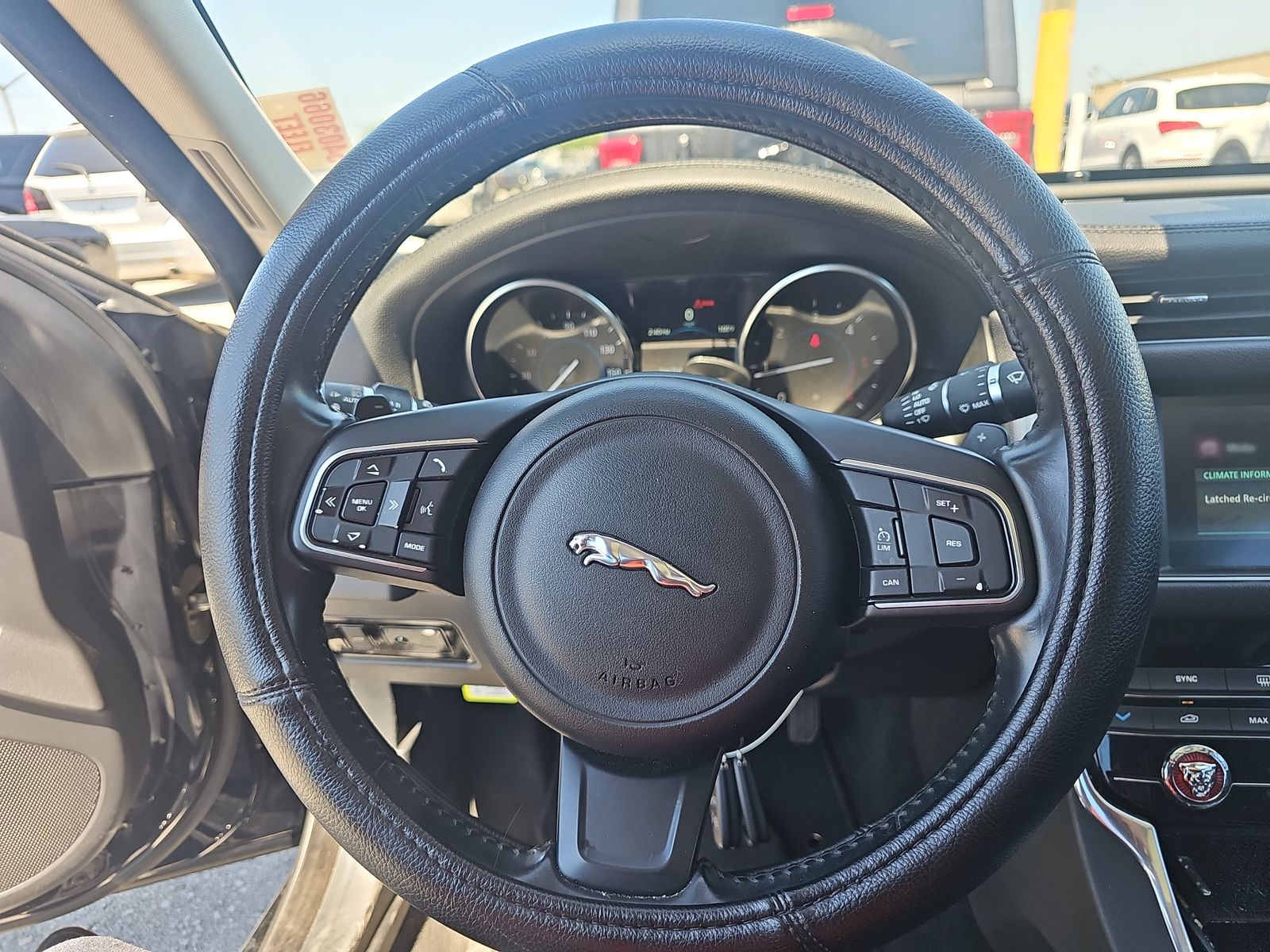 2017 Jaguar XF 20d Premium FWD