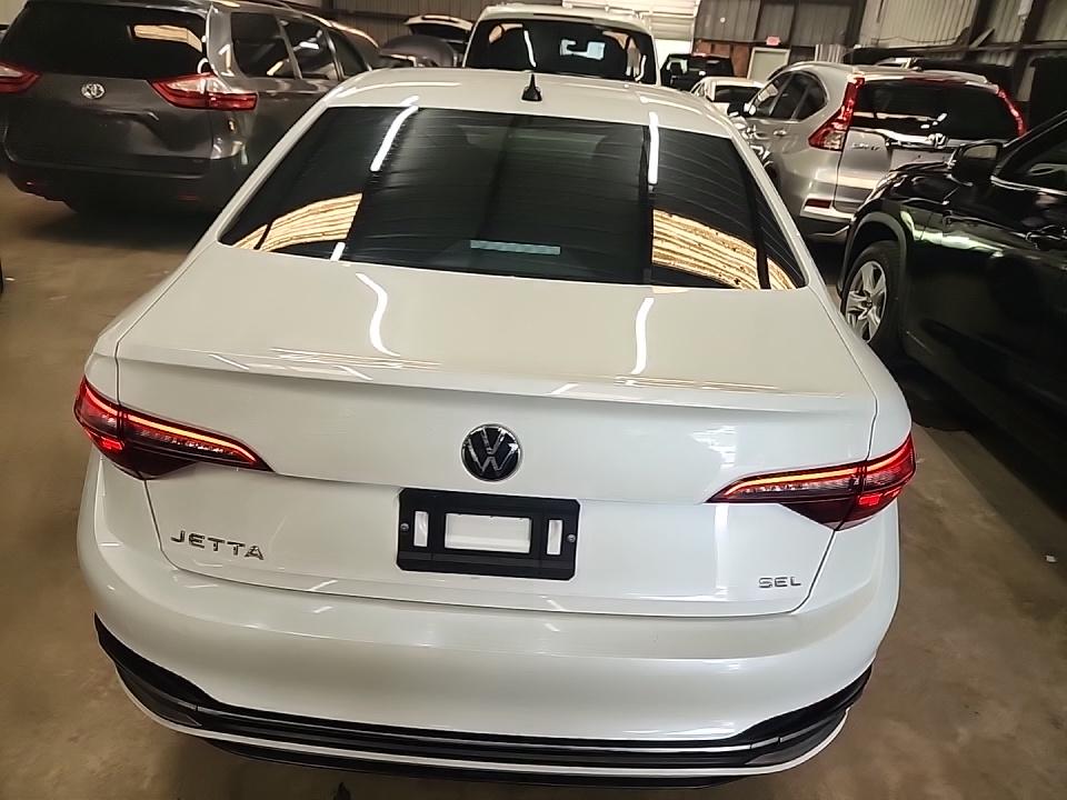 2022 Volkswagen Jetta 1.5T SEL FWD