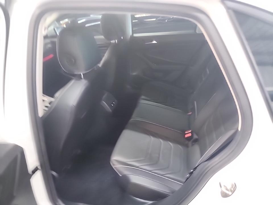 2022 Volkswagen Jetta 1.5T SEL FWD