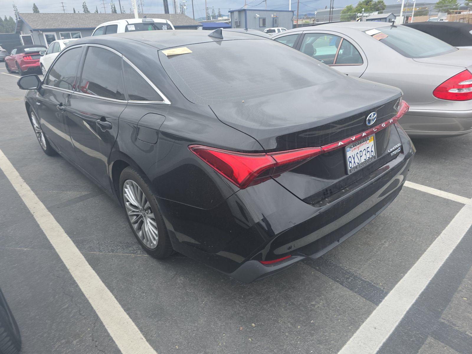 2021 Toyota Avalon Hybrid Limited FWD