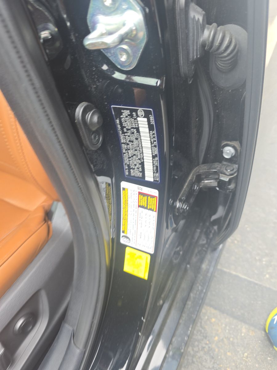 2021 Toyota Avalon Hybrid Limited FWD