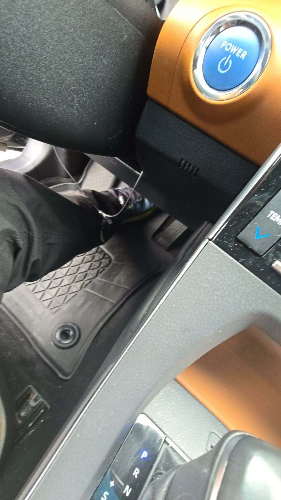 2021 Toyota Avalon Hybrid Limited FWD