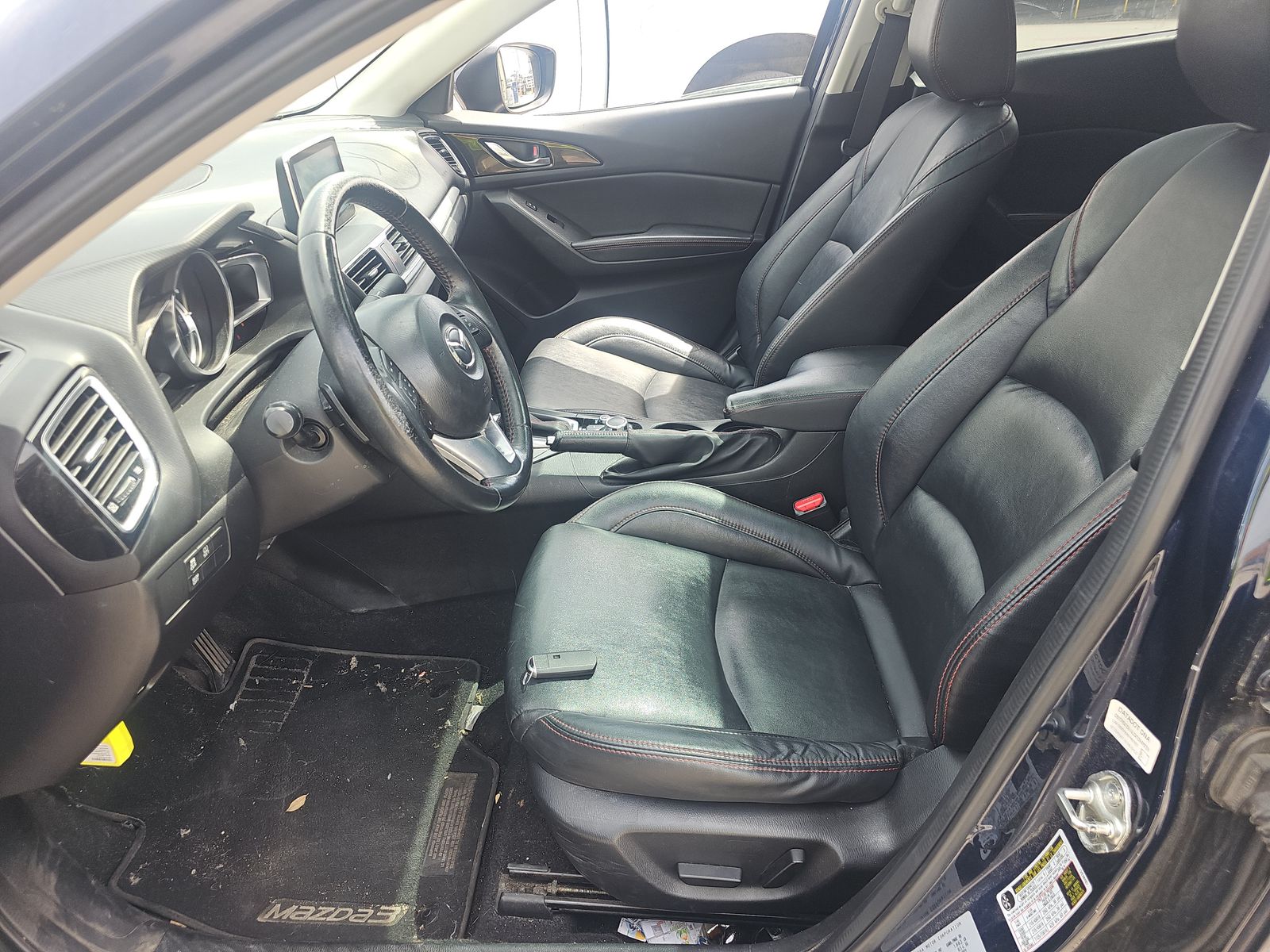 2015 MAZDA MAZDA3 s Touring FWD