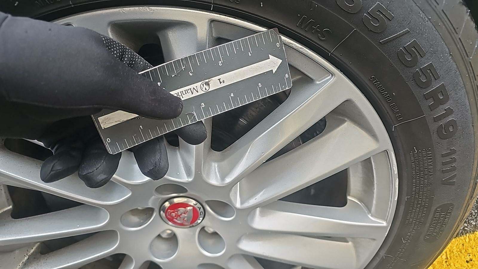 2017 Jaguar F-PACE 35t Prestige AWD