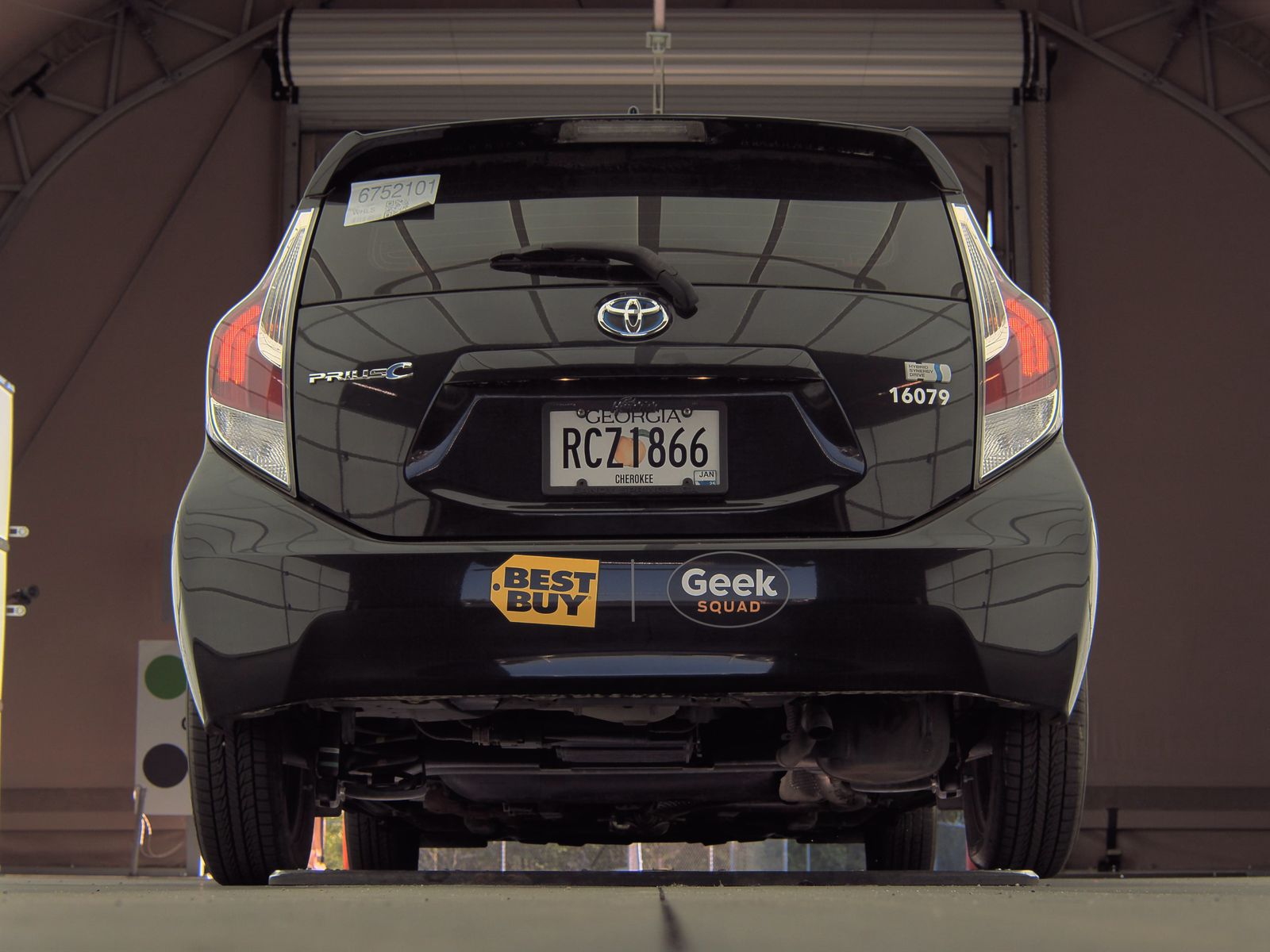 2016 Toyota Prius c Two FWD