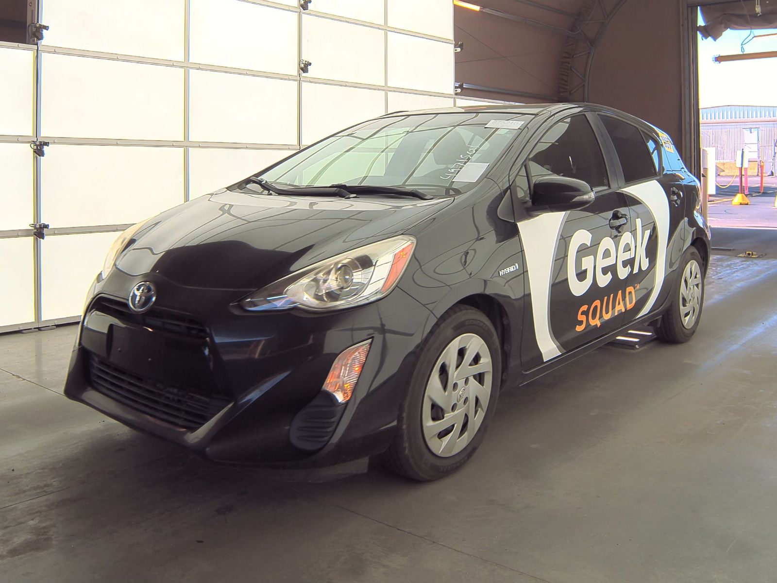 2016 Toyota Prius c Two FWD