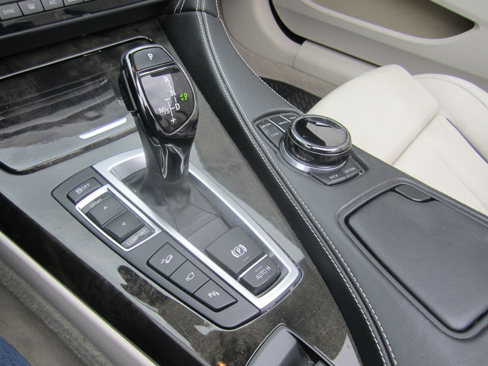 2017 BMW 6 Series 650i xDrive AWD