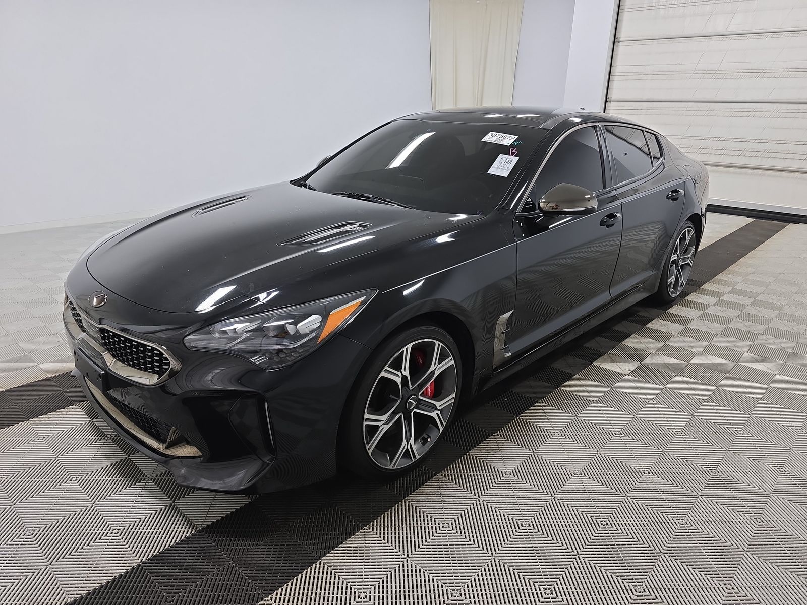 Samochody z USA Kia Stinger