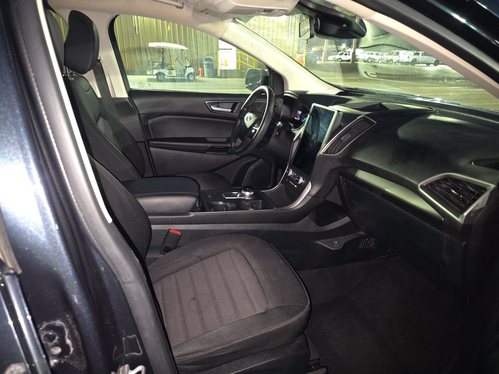 2022 Ford Edge SE AWD