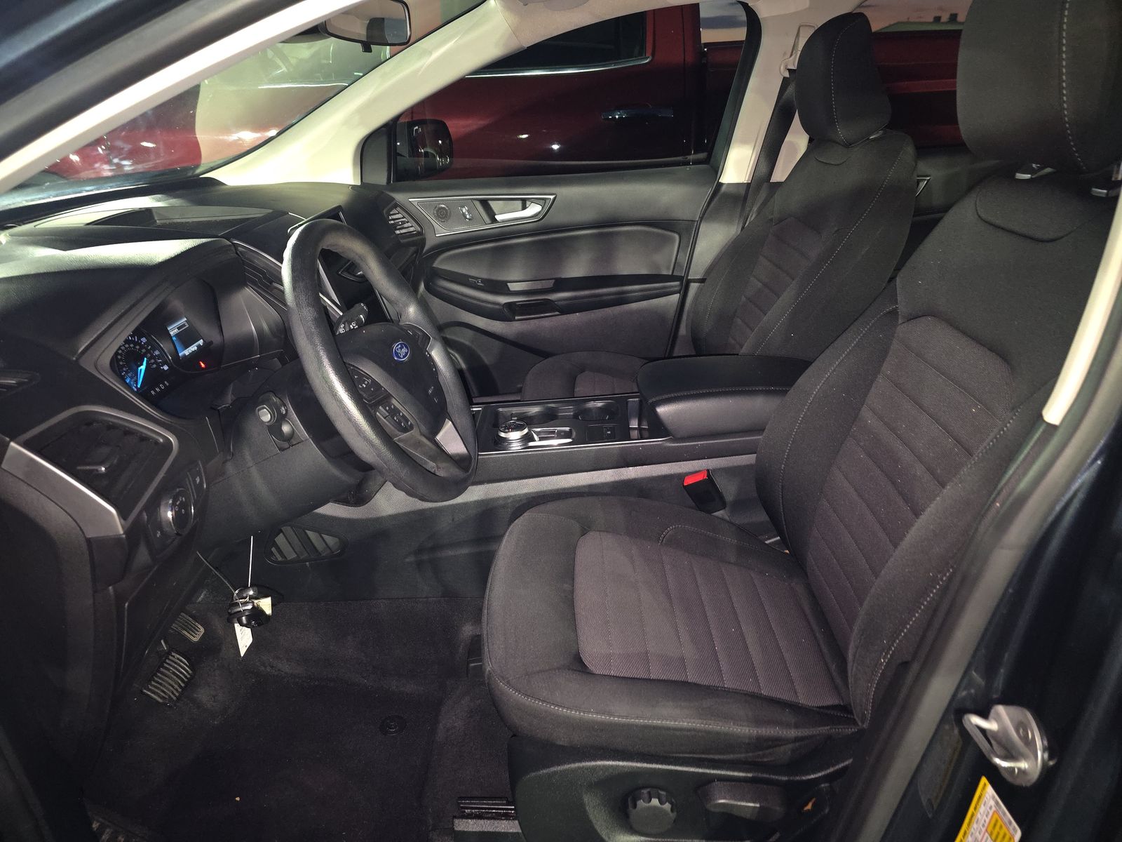 2022 Ford Edge SE AWD