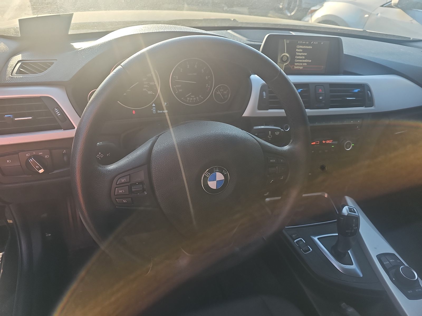 2014 BMW 3 Series 320i RWD