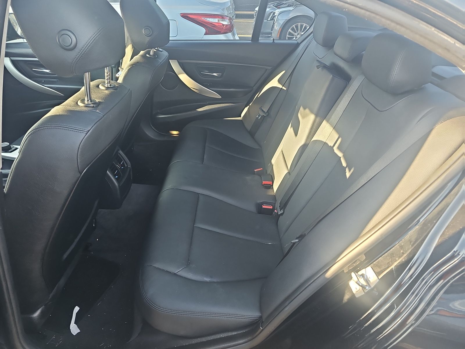 2014 BMW 3 Series 320i RWD