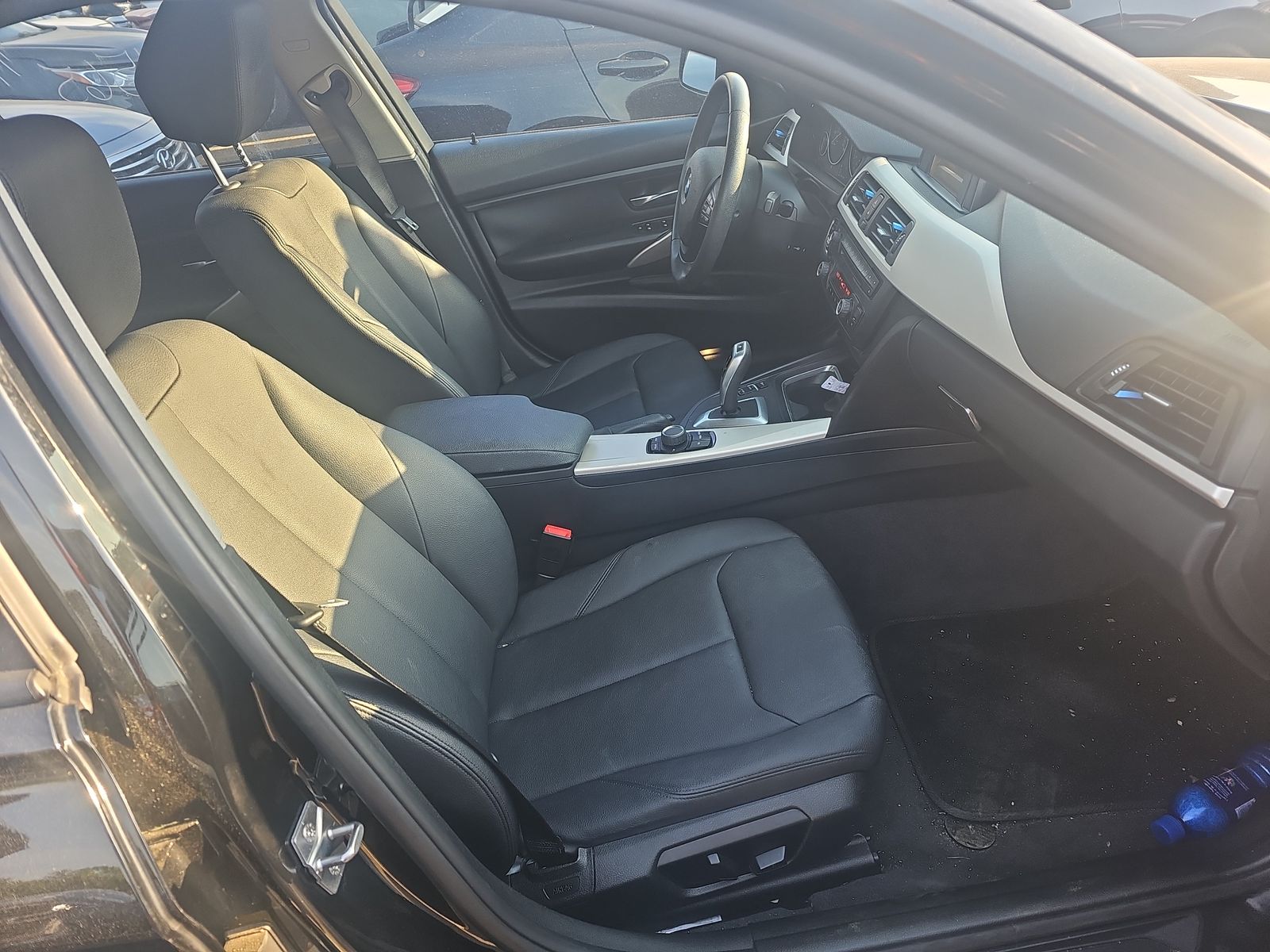 2014 BMW 3 Series 320i RWD